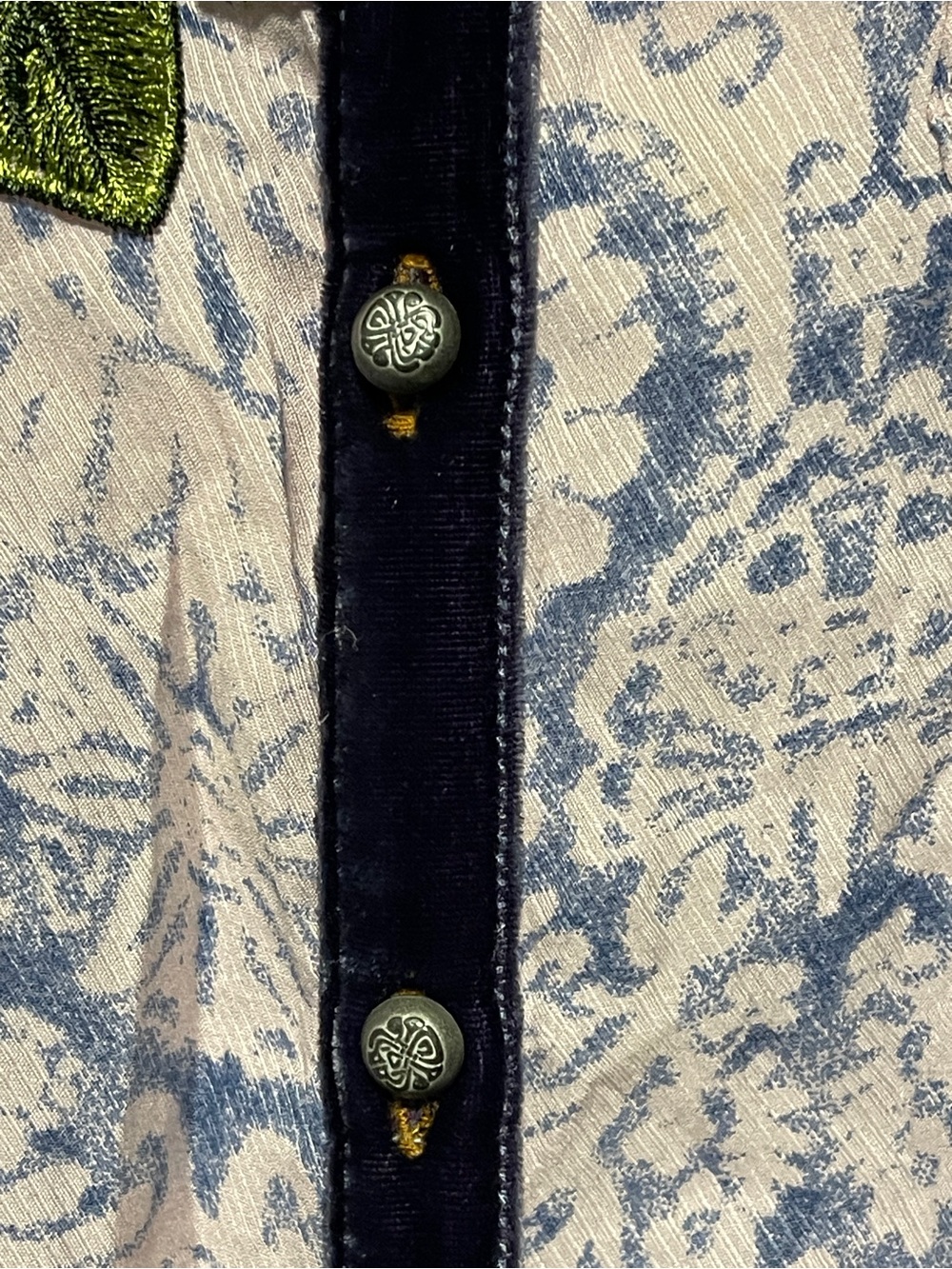 Aratta Silent Journey Embroidered Rose Button Front Tunic Blouse Floral Boho XL - Picture 5 of 11